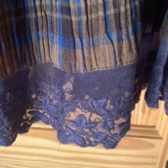 LOGO top - Picture 6 of 8